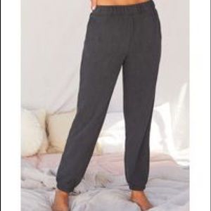 LA HEARTS BY PACSUN 
Naomi Lounge Sweatpants